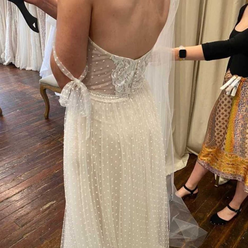 👰‍♀️ Flora Bridal -  Dannie Wedding Gown Dress - Picture 14 of 16